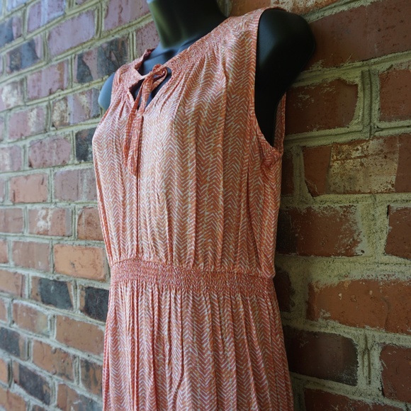 LOFT Summer Dress - Picture 5 of 6